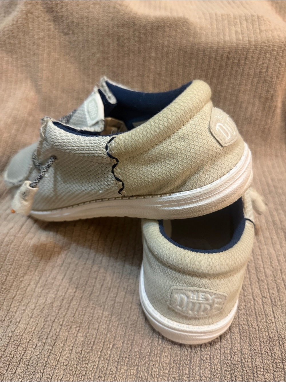 Hey Dude Men’s Slip-On Sneakers in Beige with Navy Lining Size 9